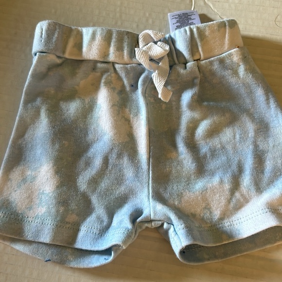 Set of 2 pairs Shorts team of tiny - Picture 4 of 4